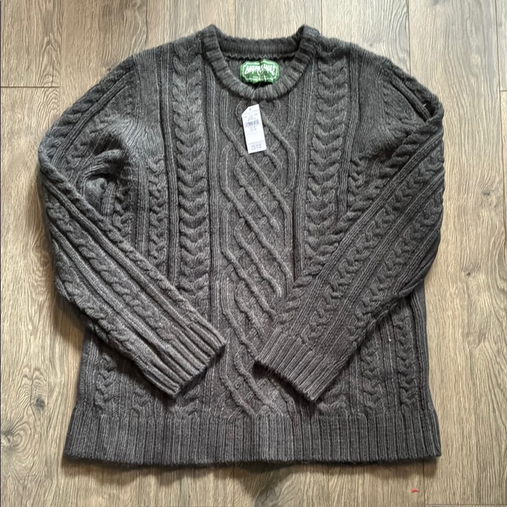 BNWT American Eagle Dark Gray Cable Knit Crewneck Sweater